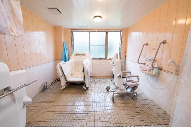 介護付有料老人ホーム　やすらぎ苑の紹介写真 4