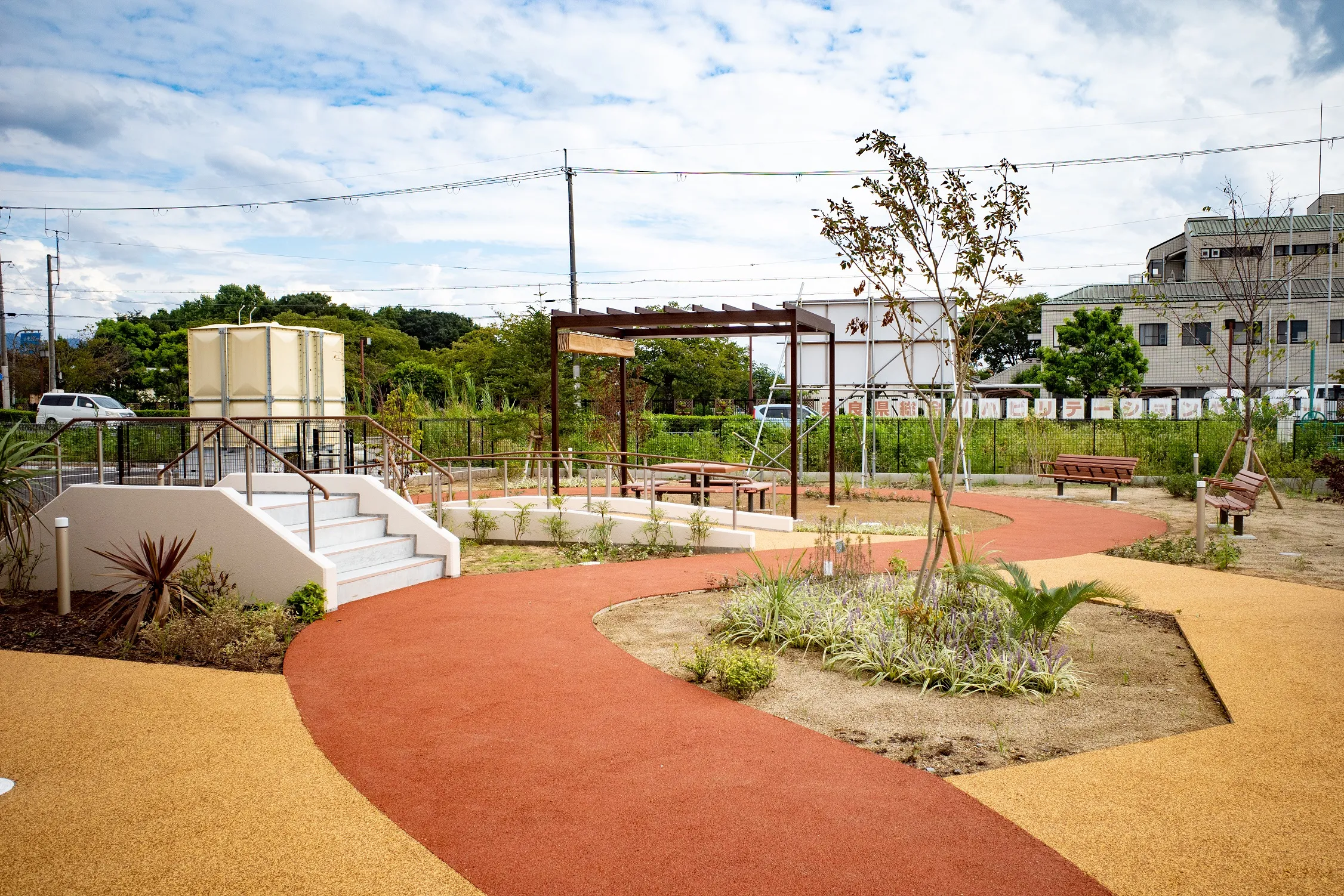 介護付有料老人ホーム　ベルライフ田原本の紹介写真 2