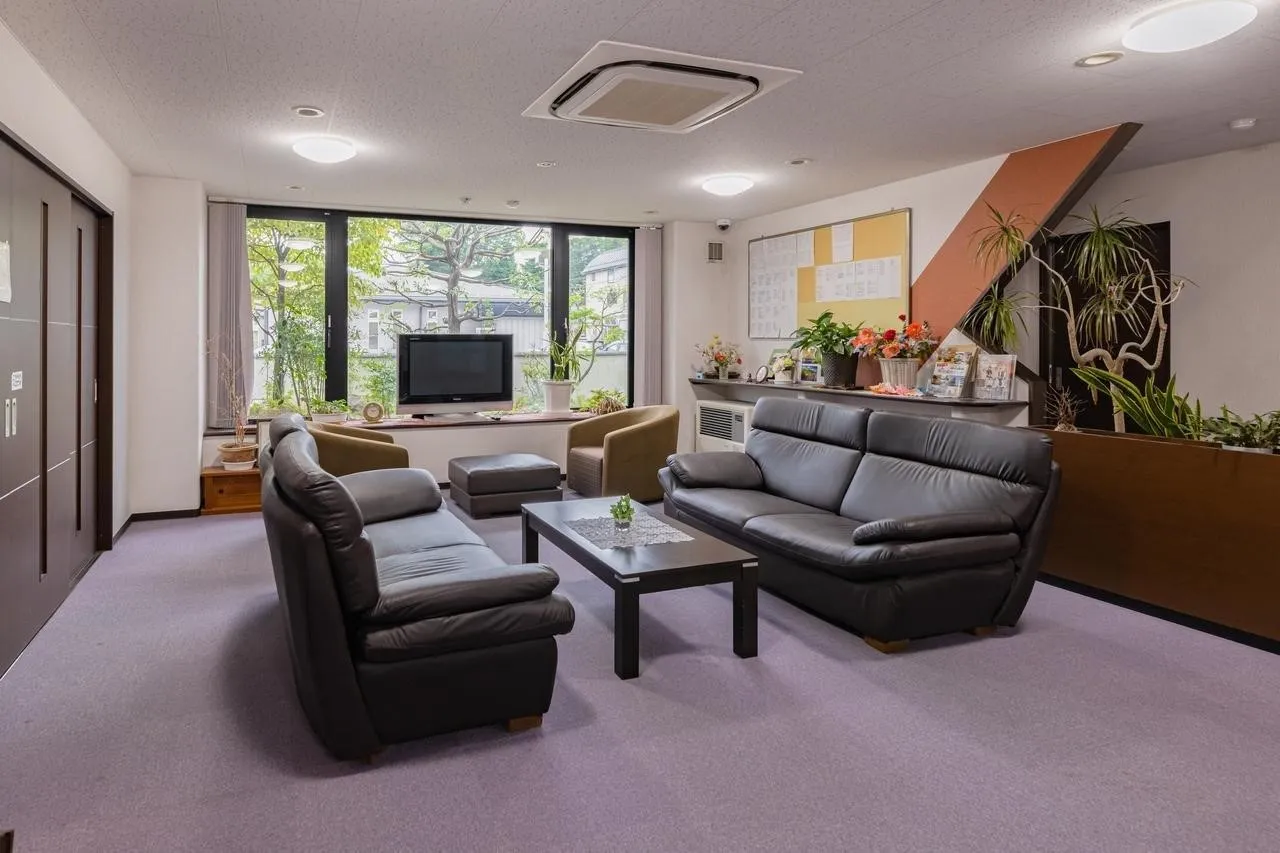 イリーゼ高島城の紹介写真 3