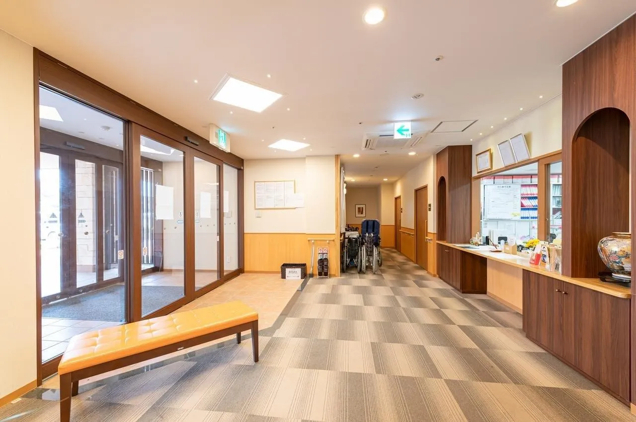 イリーゼ西大宮の紹介写真 2