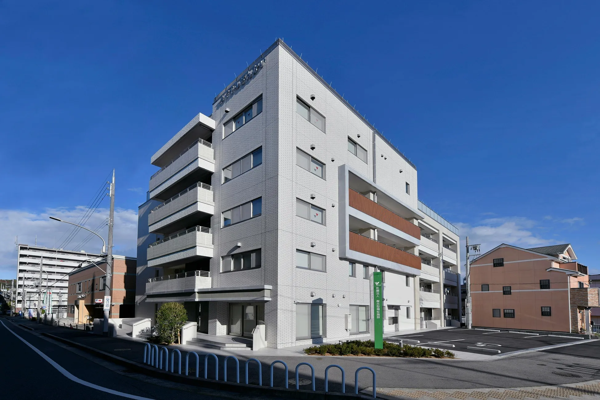 医療法人社団医伸会スマイルぜんかいサービス付き高齢者向け住宅の紹介写真