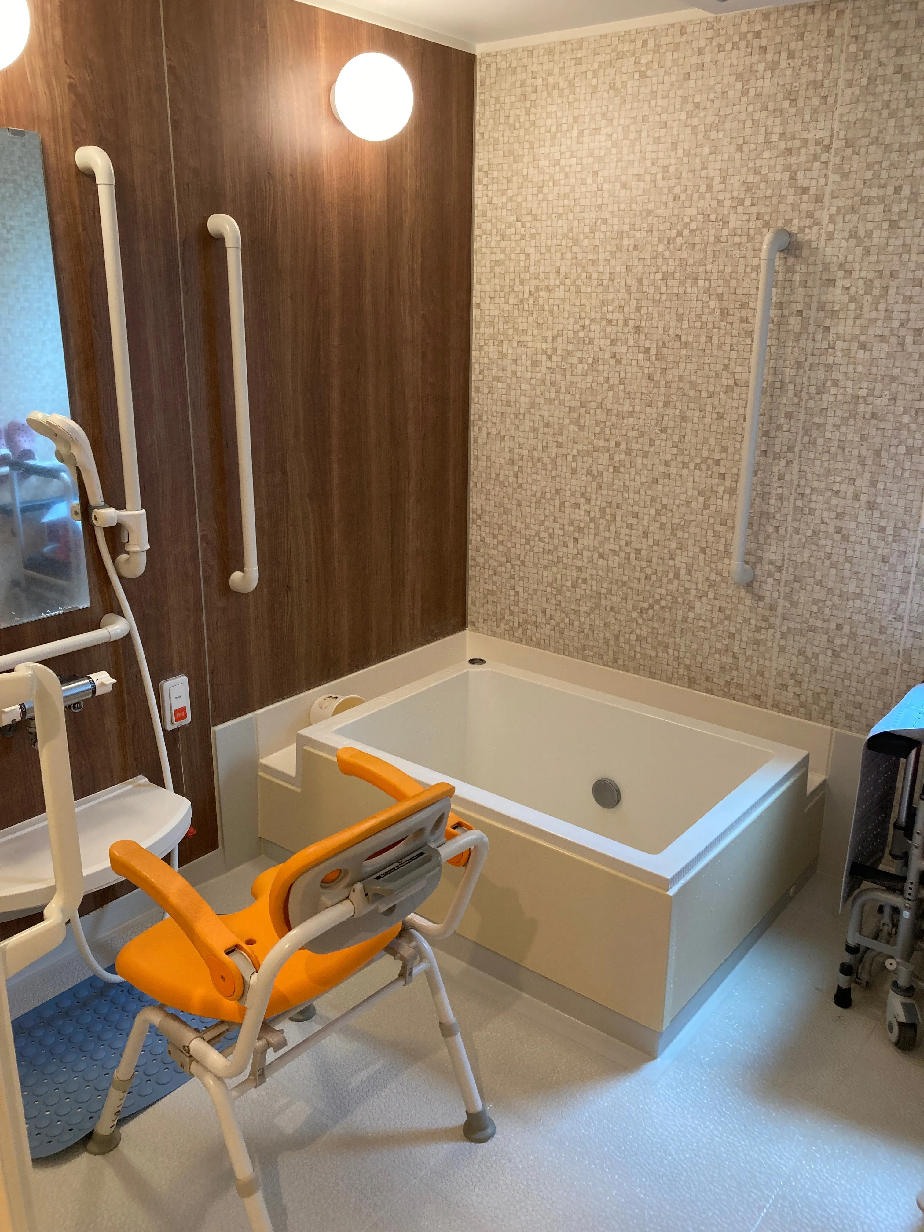 愛・グループホーム豊野町の紹介写真 5