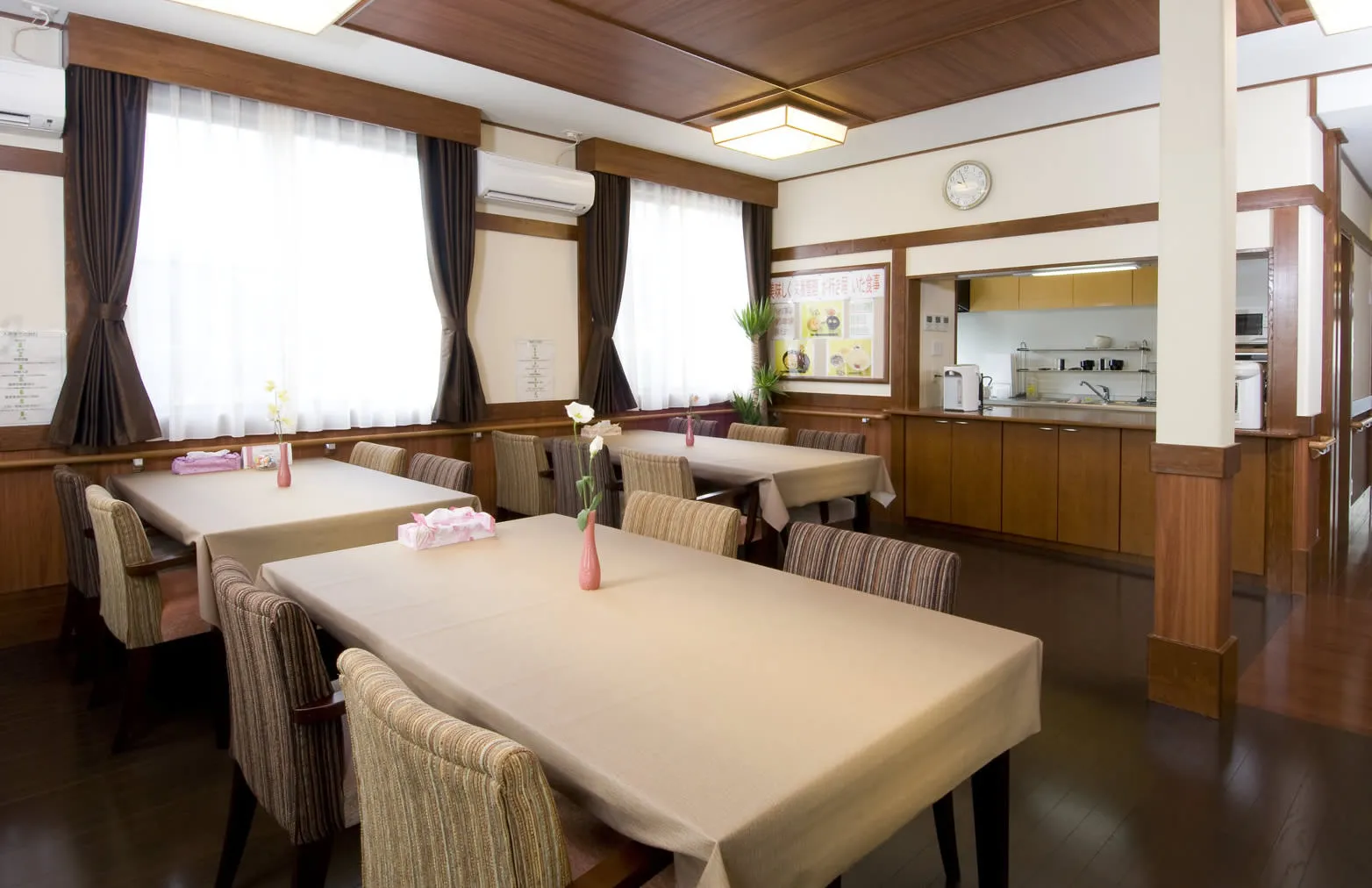 あずみ苑 ラ・テラス市原の紹介写真 2