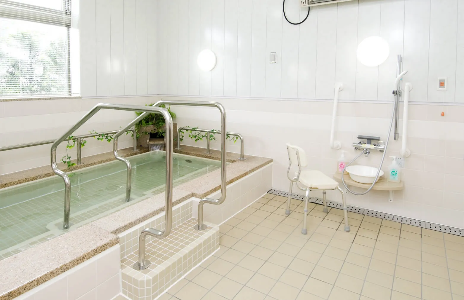 あずみ苑 ラ・テラス葛城の紹介写真 4