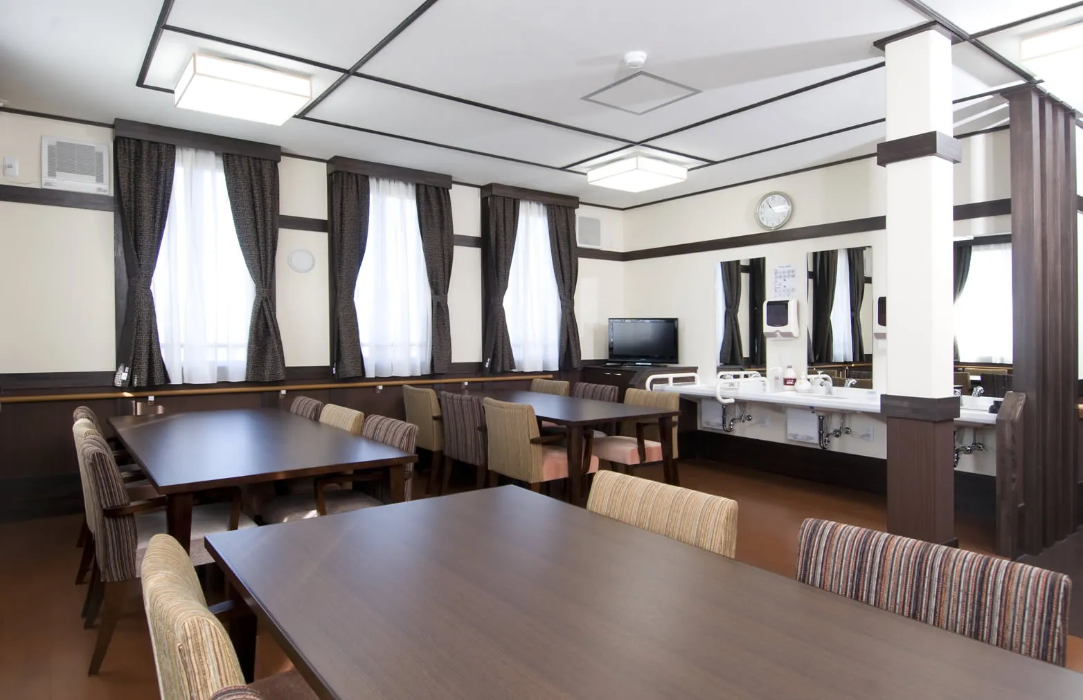 あずみ苑 ラ・テラス野木の紹介写真 2