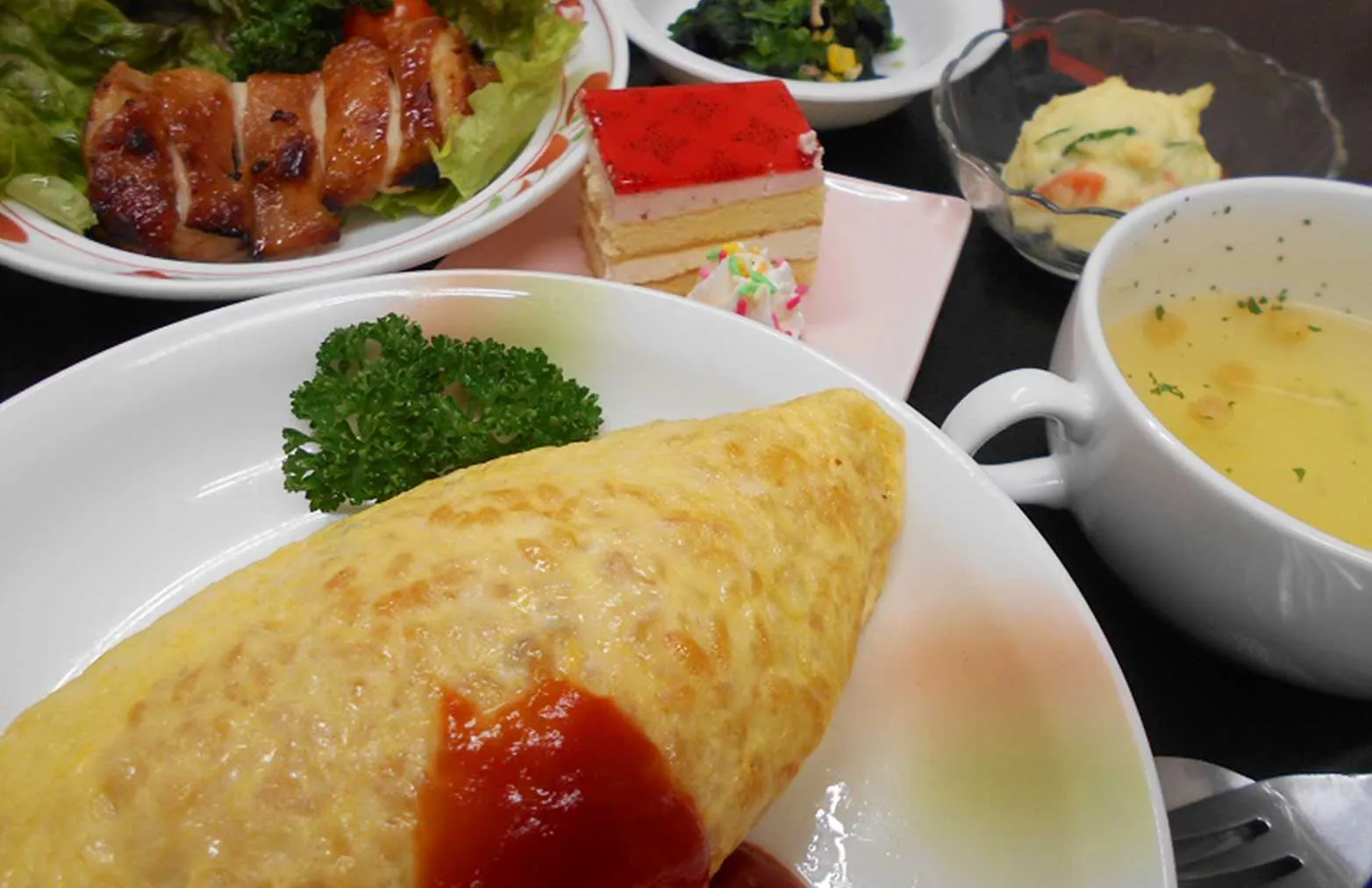 あずみ苑 グランデ太田の紹介写真 5