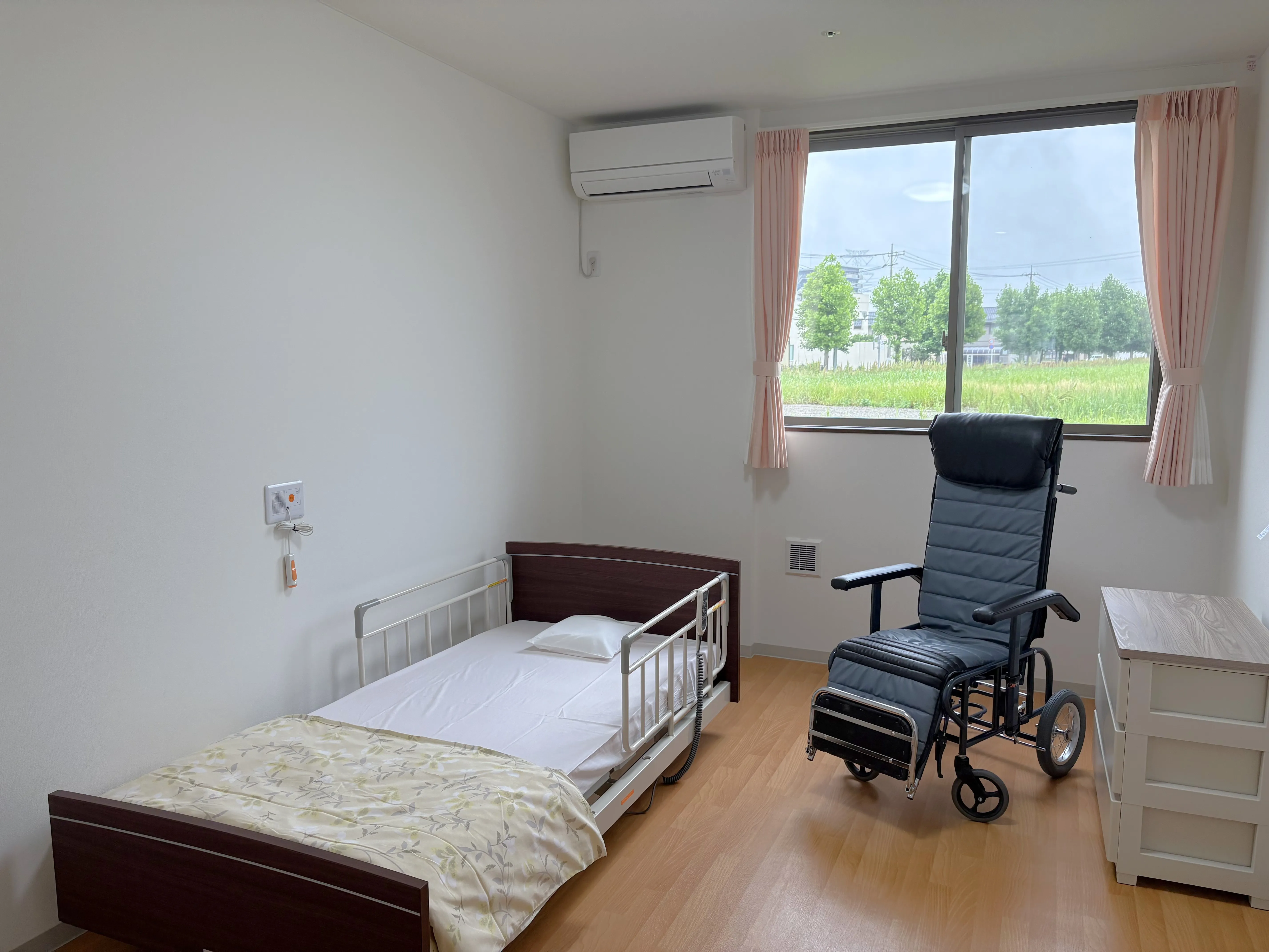 介護付き有料老人ホーム　あすなろ南栗橋 弐番館の紹介写真 2