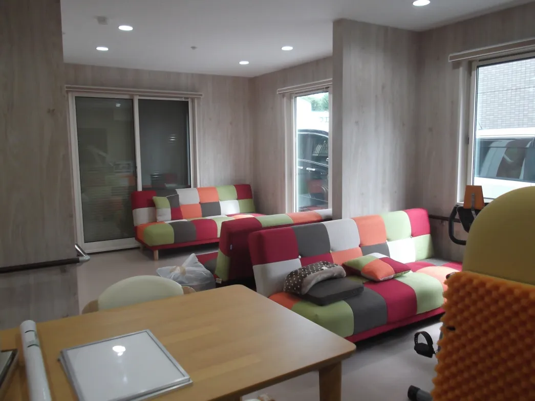 住宅型有料老人ホーム　サンスマイル八王子高尾の紹介写真 2