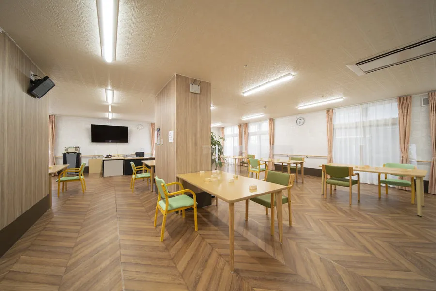 クランコート寝屋川の紹介写真 3