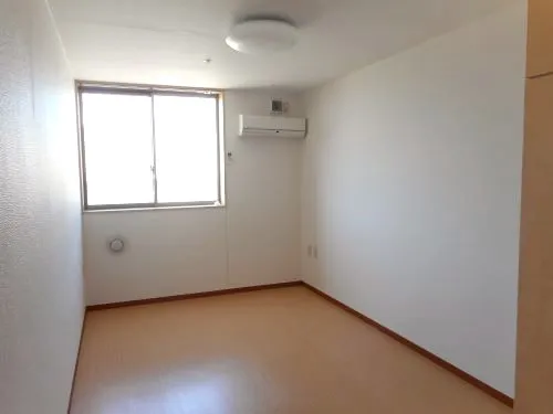 グループホーム　ガーデンコート花島の紹介写真 3