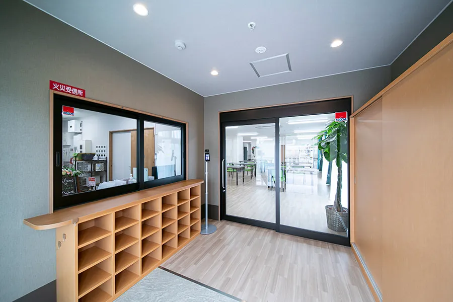 クランコート寝屋川参番館の紹介写真 2