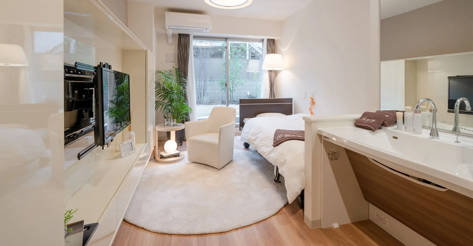 ホスピタルメント文京千駄木の紹介写真 2