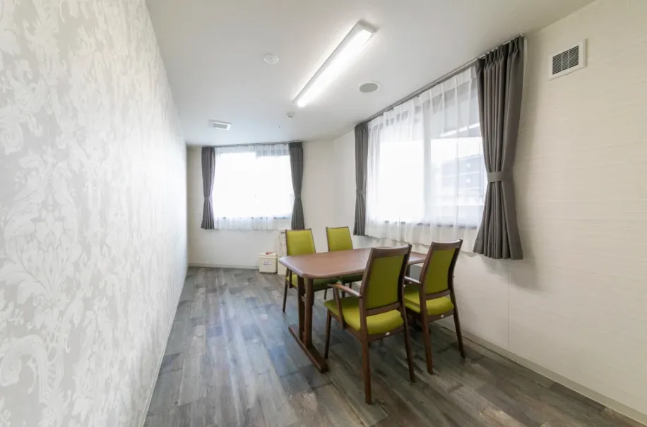 ニチイメゾン 南草津Ⅱ番館の紹介写真 3