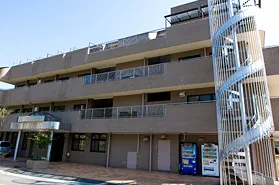 介護付き有料老人ホーム　シルバービレッジ八王子西の紹介写真