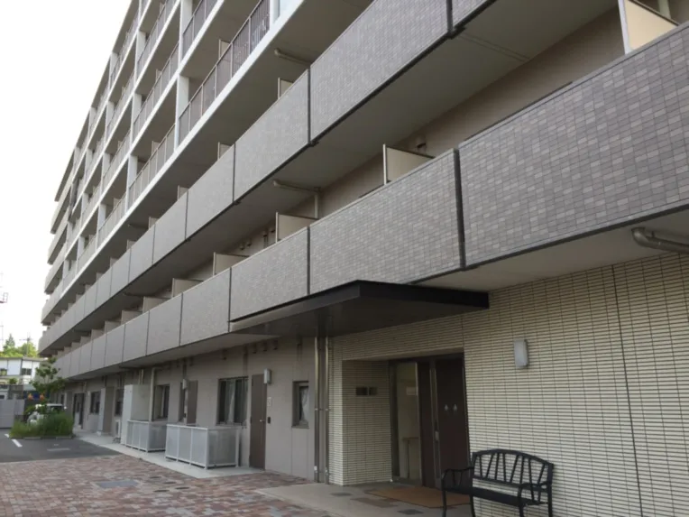 SOMPOケア そんぽの家Ｓ高槻南の紹介写真