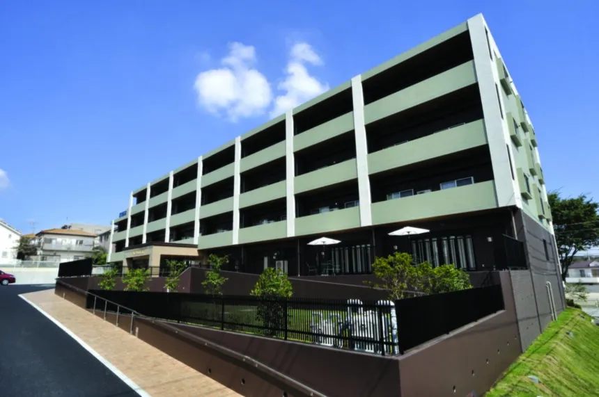 SOMPOケアラヴィーレレジデンス青葉台の紹介写真