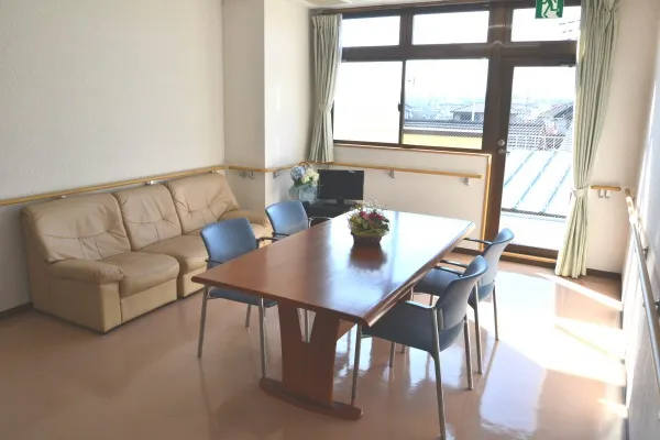 スマイリングホームメディス桐生Ⅰ番館の紹介写真 3