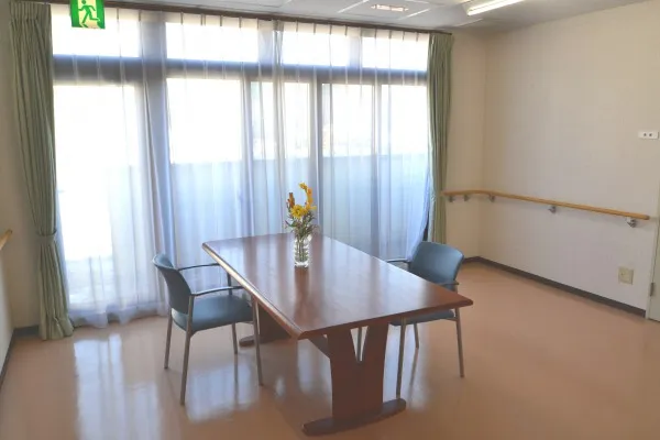 スマイリングホームメディス桐生Ⅱ番館の紹介写真 3