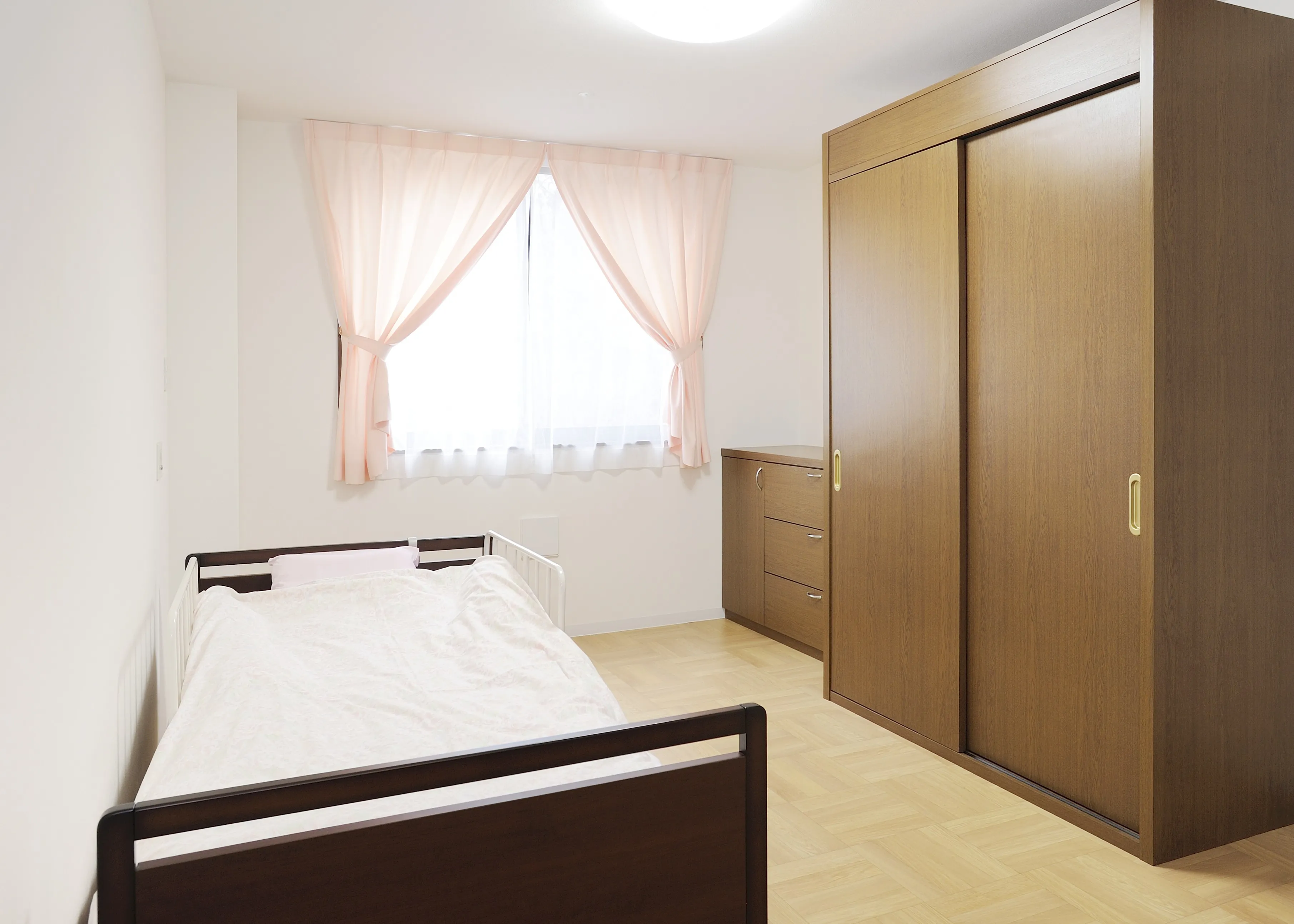 介護付有料老人ホーム ハートワン 神立の紹介写真 2