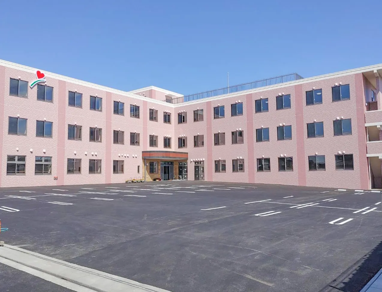 介護付有料老人ホーム ハートワン 東石岡の紹介写真