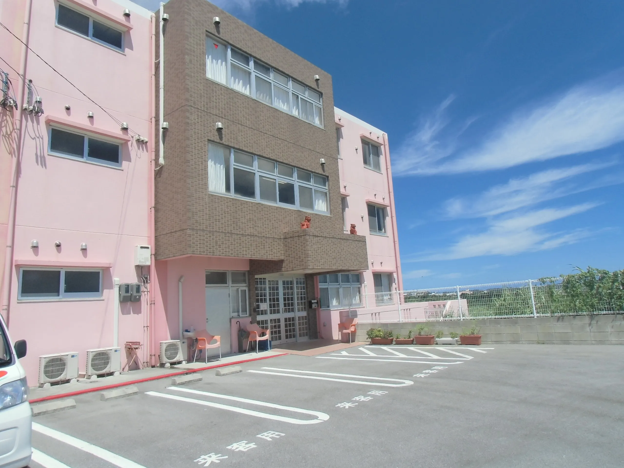 サービス付き高齢者向け住宅 ここいち うるまの紹介写真