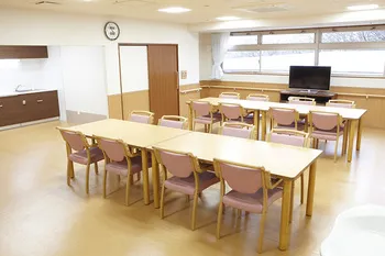 サービス付き高齢者向け住宅　みどりの杜の紹介写真 3