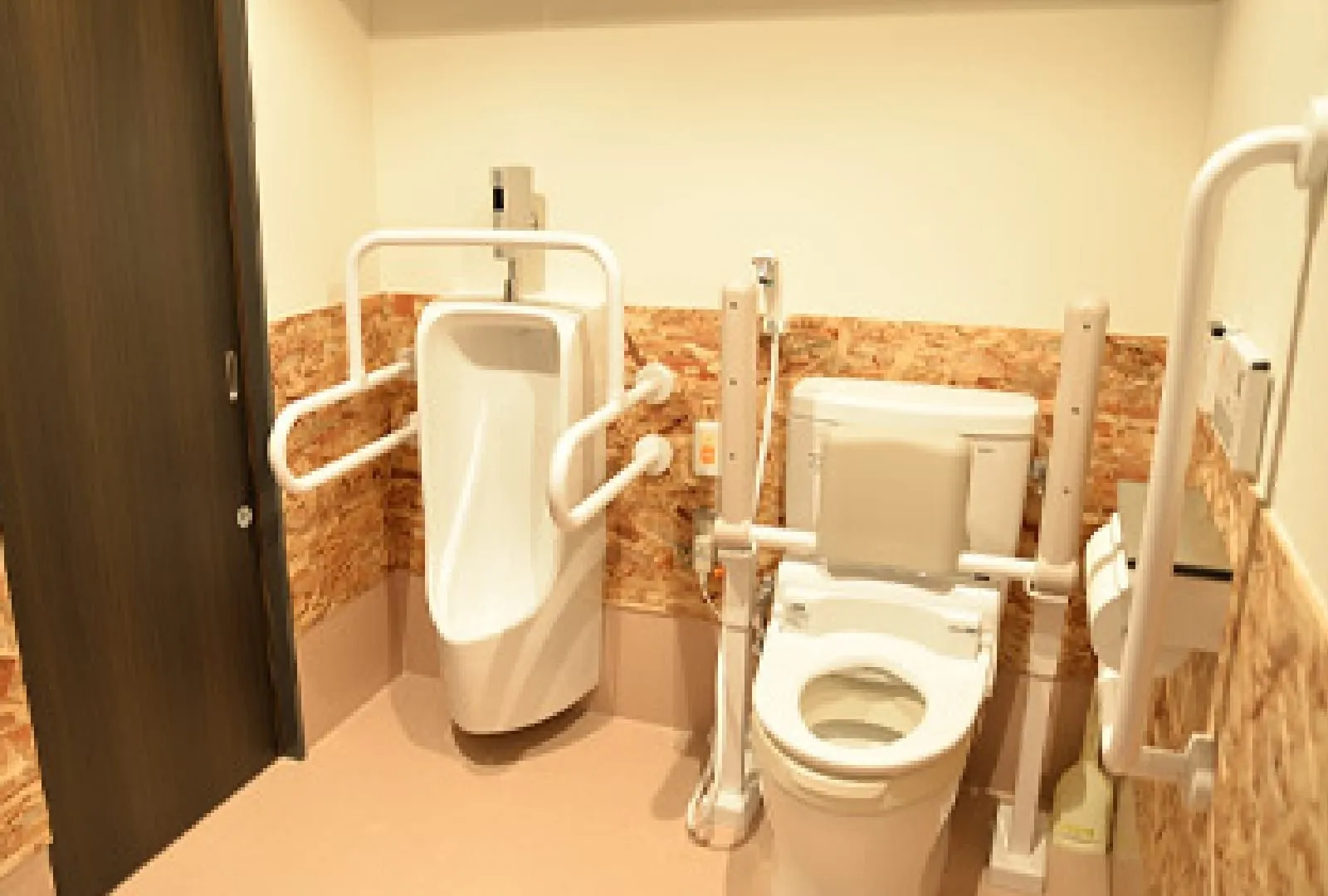 ハビリス・リ・トキ台東の紹介写真 5